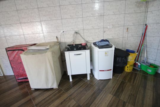 Área de Serviço de casa à venda com 3 quartos, 266m² em Piratininga, Osasco