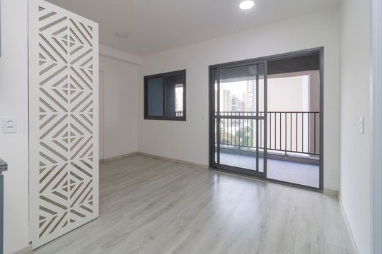 Sala de kitnet/studio para alugar com 1 quarto, 41m² em Santo Amaro, São Paulo