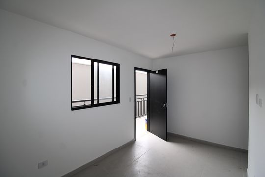 Apartamento à venda com 1 quarto, 33m² em Parada Inglesa, São Paulo