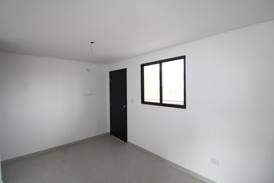 Sala/Cozinha de apartamento à venda com 1 quarto, 33m² em Parada Inglesa, São Paulo