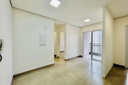 Apartamento para alugar com 2 quartos, 52m² em Alphaville Empresarial, Barueri