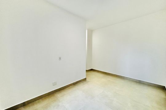 Quarto 1 de apartamento para alugar com 2 quartos, 52m² em Alphaville Empresarial, Barueri