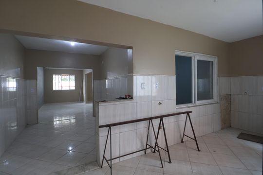 Cozinha de casa para alugar com 3 quartos, 350m² em Harmonia, Canoas