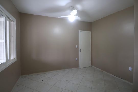 Quarto 2 de casa para alugar com 3 quartos, 350m² em Harmonia, Canoas