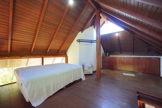 Suíte  de casa para alugar com 1 quarto, 54m² em Rio Tavares, Florianópolis