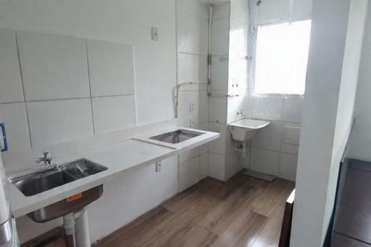 Cozinha de apartamento à venda com 2 quartos, 42m² em Santo Cristo, Rio de Janeiro