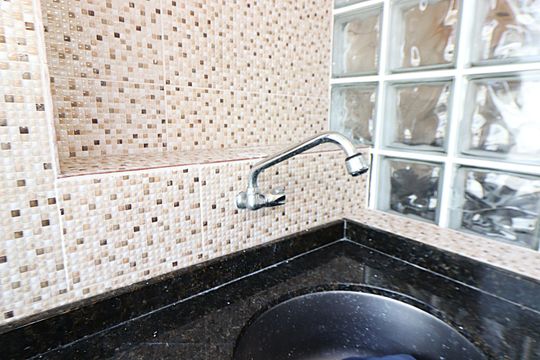 Área de Serviço - Torneira de apartamento à venda com 2 quartos, 69m² em Petrópolis, Porto Alegre