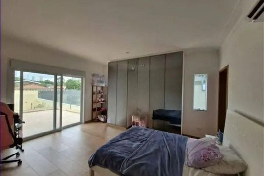 Quarto de casa à venda com 4 quartos, 700m² em Alto da Lapa, São Paulo