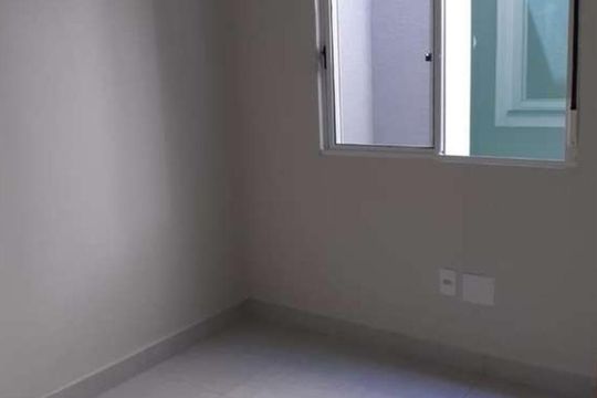 Quarto de casa à venda com 3 quartos, 350m² em Parque Sao Domingos, São Paulo
