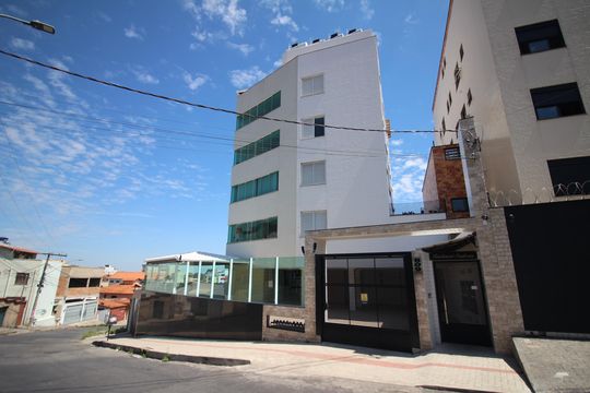 Fachada de apartamento à venda com 3 quartos, 145m² em Novo Eldorado, Contagem
