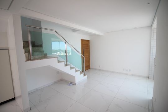 Apartamento à venda com 3 quartos, 145m² em Novo Eldorado, Contagem