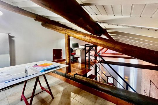 Escritório de casa à venda com 3 quartos, 235m² em Fazenda Santa Cândida, Campinas