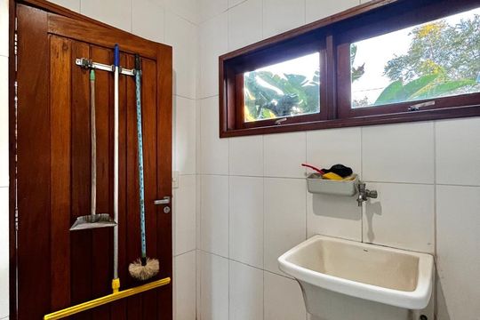 Área de Serviço de casa à venda com 3 quartos, 235m² em Fazenda Santa Cândida, Campinas