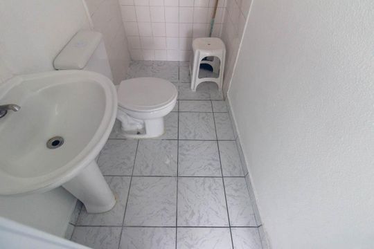 Banheiro de kitnet/studio à venda com 1 quarto, 40m² em Campos Elíseos, São Paulo