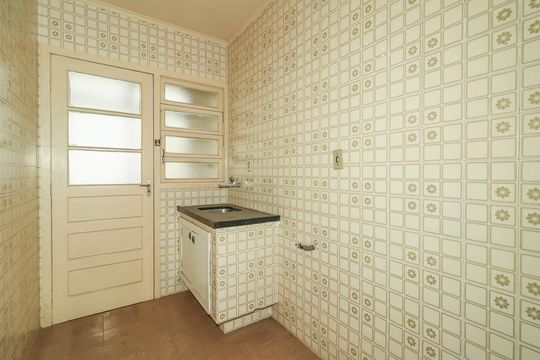 Cozinha de apartamento à venda com 0 quarto, 30m² em Independência, Porto Alegre