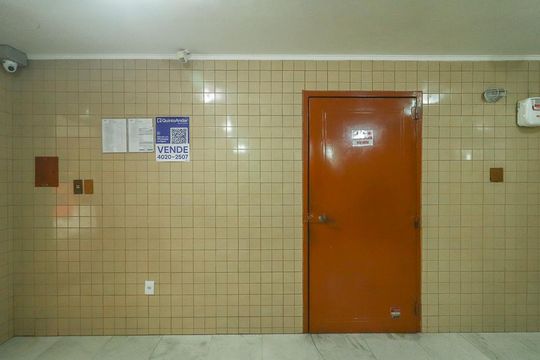 Plaquinha de apartamento à venda com 0 quarto, 30m² em Independência, Porto Alegre