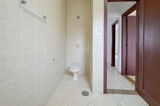 Banheiro de apartamento à venda com 1 quarto, 60m² em Cambuci, São Paulo