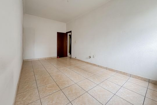 Quarto de apartamento à venda com 1 quarto, 60m² em Cambuci, São Paulo