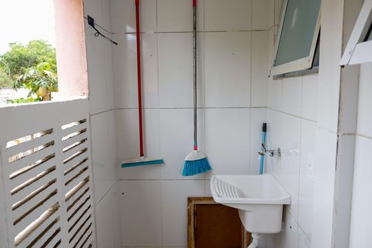 Lavanderia de apartamento à venda com 2 quartos, 52m² em Piratininga, Osasco