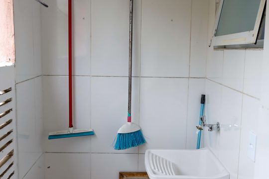 Lavanderia de apartamento à venda com 2 quartos, 52m² em Piratininga, Osasco