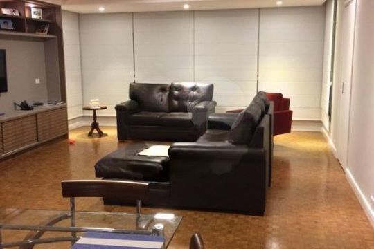 Apartamento à venda com 4 quartos, 180m² em Cerqueira César, São Paulo