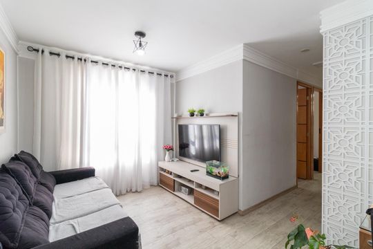 Apartamento para alugar com 2 quartos, 49m² em Jardim Danfer, São Paulo