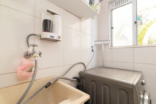 Área de Serviço de apartamento para alugar com 2 quartos, 49m² em Jardim Danfer, São Paulo