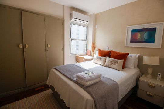 Quarto 2 de apartamento à venda com 2 quartos, 63m² em Jardim America, São Paulo