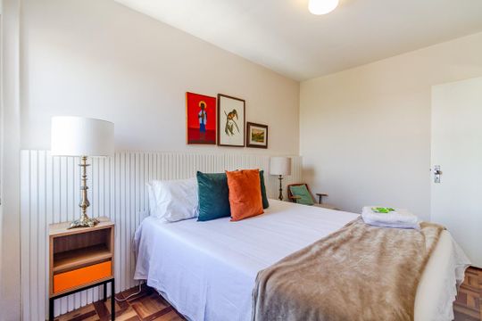 Quarto 1 de apartamento à venda com 2 quartos, 63m² em Jardim America, São Paulo
