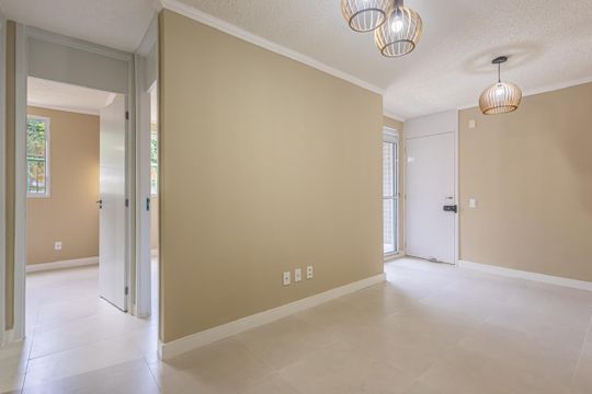 Sala de apartamento à venda com 2 quartos, 53m² em Taquara, Rio de Janeiro