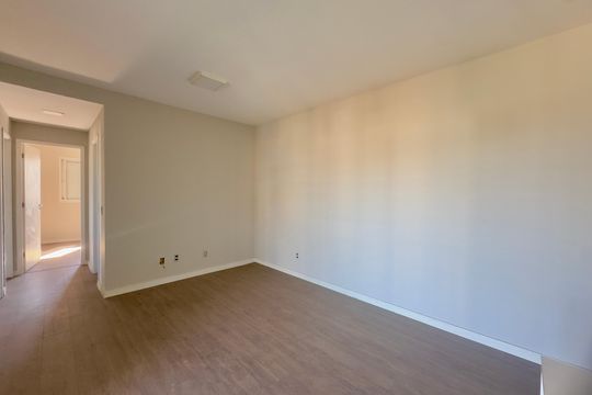 Sala de apartamento para alugar com 3 quartos, 70m² em Vila Leonor, Guarulhos