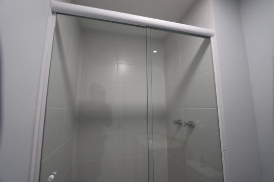 Banheiro Social de apartamento à venda com 3 quartos, 86m² em Vila Independencia, São Paulo