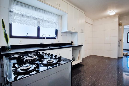 Apartamento à venda com 4 quartos, 184m² em Perdizes, São Paulo