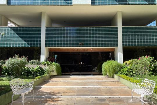Fachada de apartamento à venda com 4 quartos, 120m² em Tijuca, Rio de Janeiro
