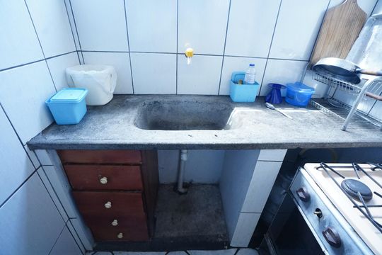 Cozinha de kitnet/studio para alugar com 1 quarto, 40m² em Vila dos Alpes, Goiânia
