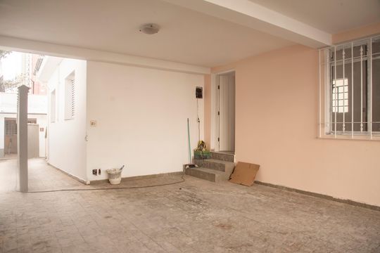 Garagem de casa para alugar com 2 quartos, 140m² em Vila da Saúde, São Paulo