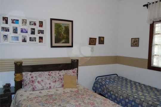 Casa à venda com 3 quartos, 200m² em Campo Belo, São Paulo