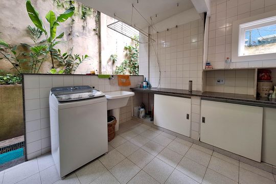 Área de Serviço de casa de condomínio à venda com 5 quartos, 236m² em Matapaca, Niterói