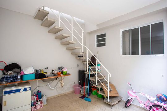 Área de Serviço de casa à venda com 4 quartos, 125m² em Centro, Diadema