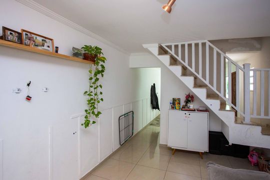 Sala de TV de casa à venda com 4 quartos, 125m² em Centro, Diadema