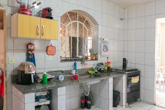 Cozinha de casa à venda com 5 quartos, 360m² em Venda Nova, Belo Horizonte