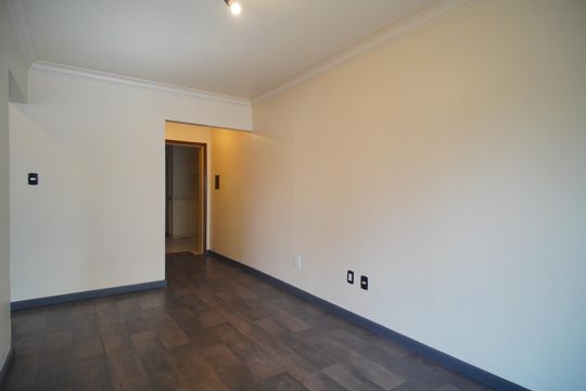 Sala de apartamento à venda com 1 quarto, 50m² em Centro, São Leopoldo