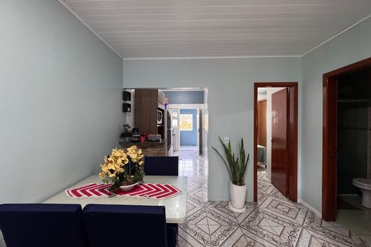Sala de casa à venda com 2 quartos, 78m² em Campestre, São Leopoldo