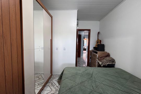 Quarto 1 de casa à venda com 2 quartos, 78m² em Campestre, São Leopoldo