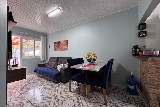 Casa à venda com 2 quartos, 78m² em Campestre, São Leopoldo