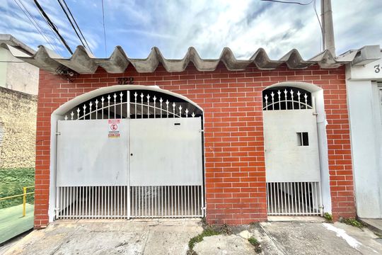 Fachada de casa para alugar com 2 quartos, 189m² em Jabaquara, São Paulo