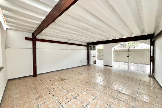 Garagem de casa para alugar com 2 quartos, 189m² em Jabaquara, São Paulo