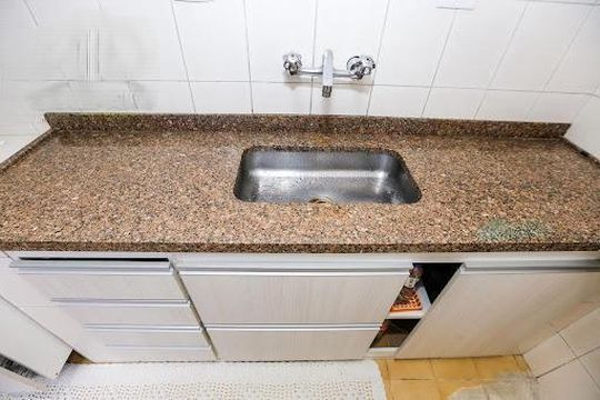 Casa à venda com 3 quartos, 200m² em Vila Brasilina, São Paulo