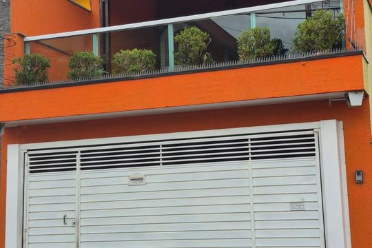 Casa à venda com 3 quartos, 186m² em Jardim Sarah, São Paulo