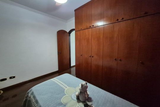 Casa à venda com 3 quartos, 186m² em Jardim Sarah, São Paulo